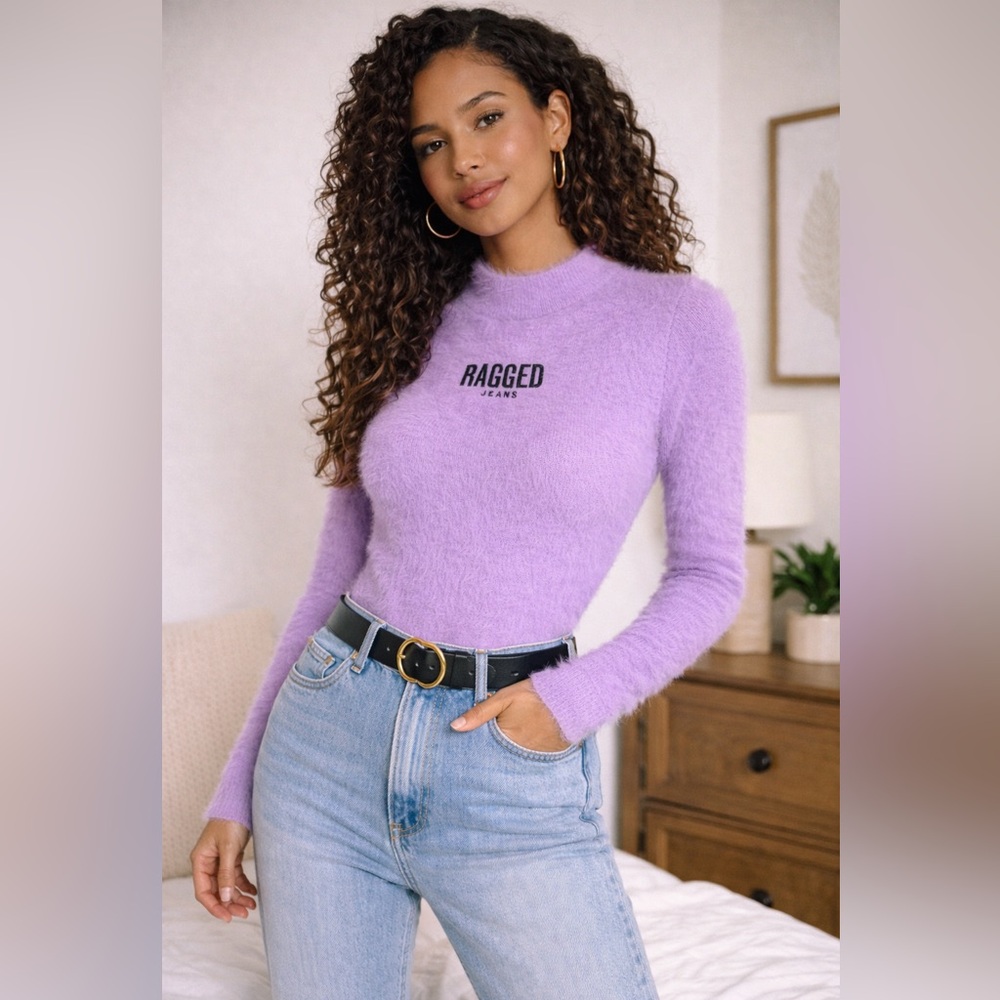 Ragged Jeans Lilac Fuzzy Knit Bodysuit – Size 6